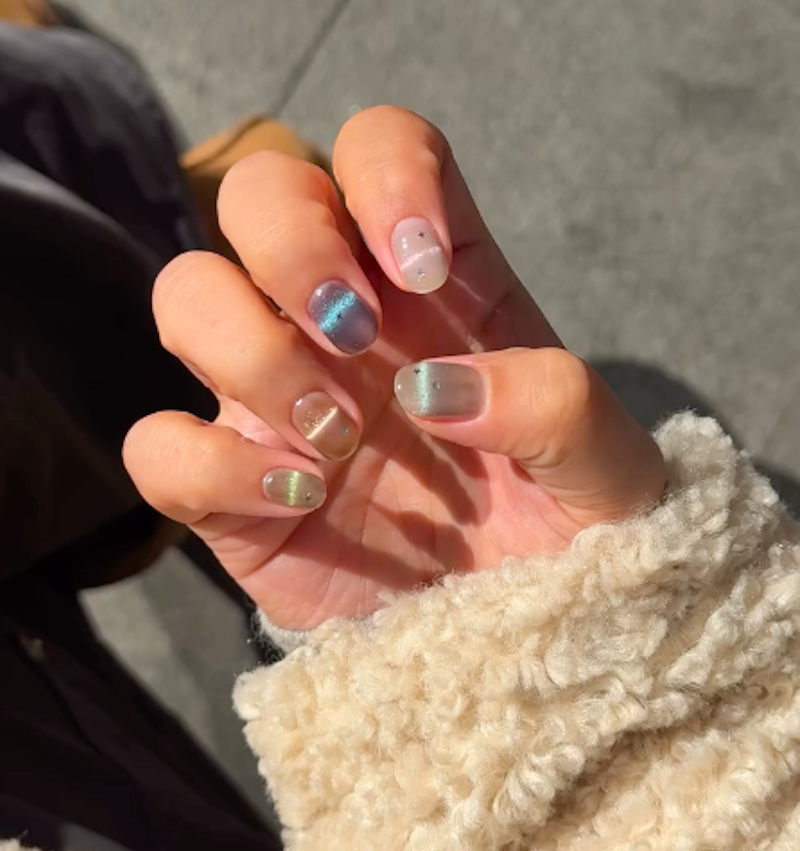 tendenza-unghie-coreane-laser-thread-pastello