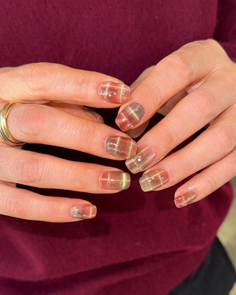 tendenza-unghie-coreane-laser-thread-tartan