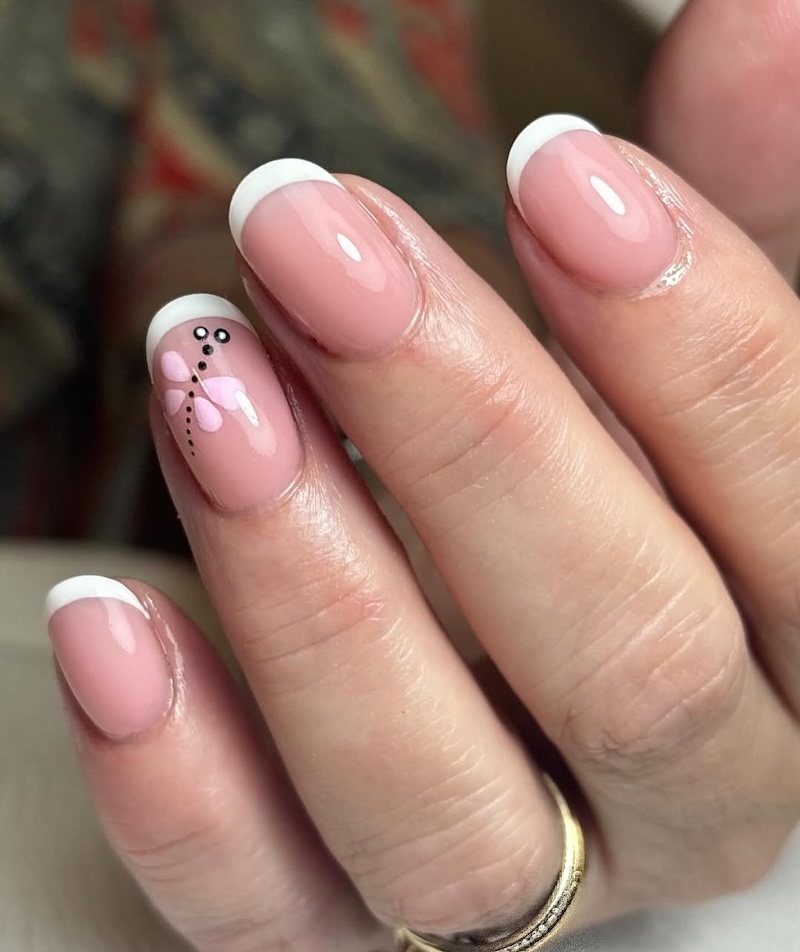 unghie-libellula-french