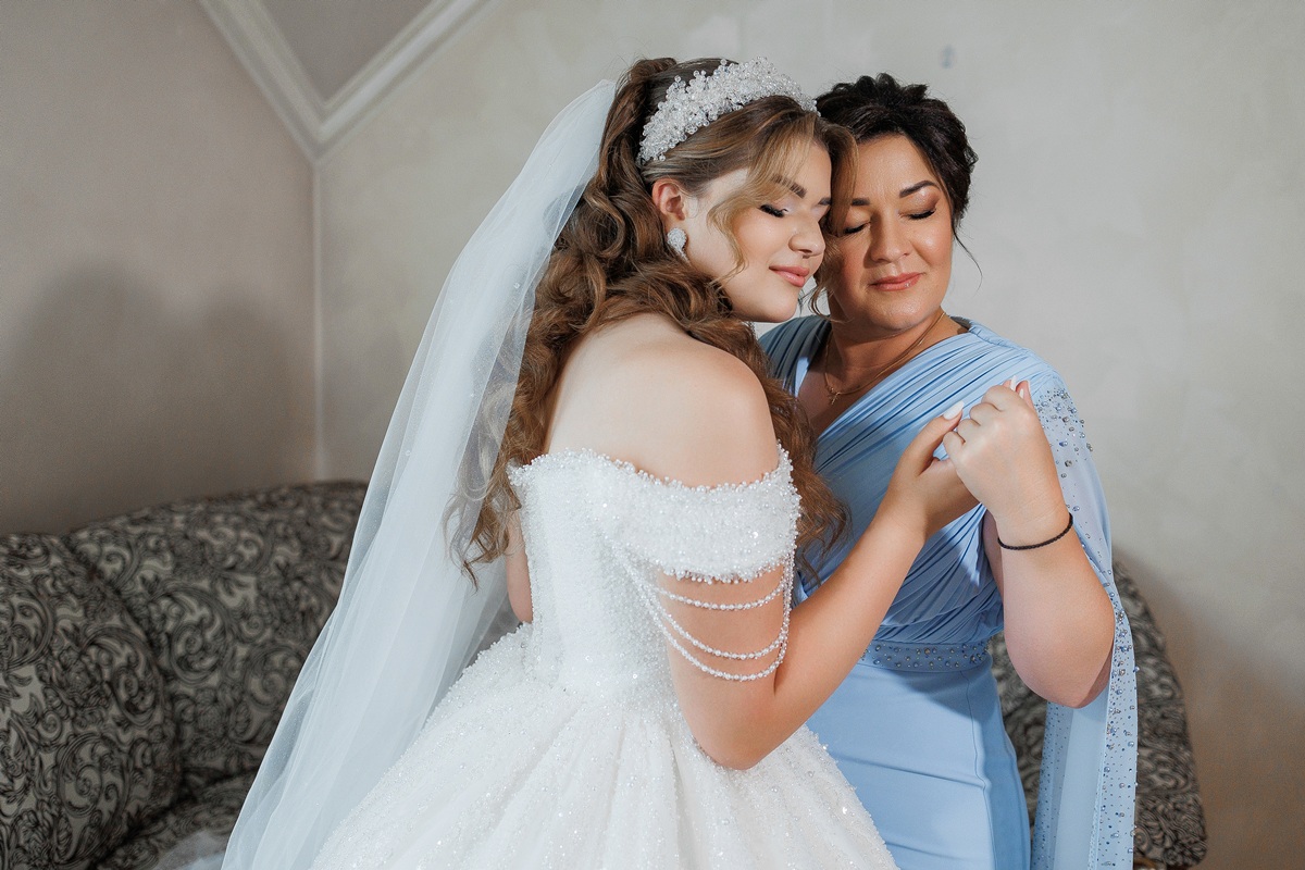 abiti-cerimonia-mamma-sposa-copertina