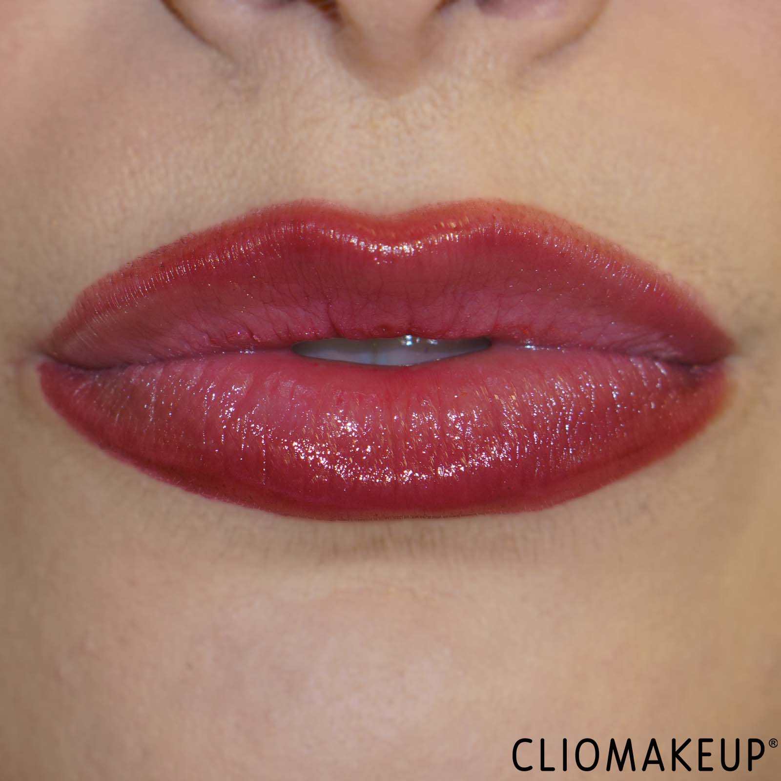 recensione-pennarello-labbra-sephora-collection-rosso