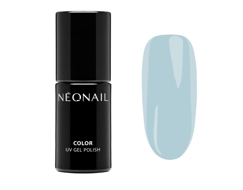 tendenze-unghie-primavera-2026-smalto-celeste