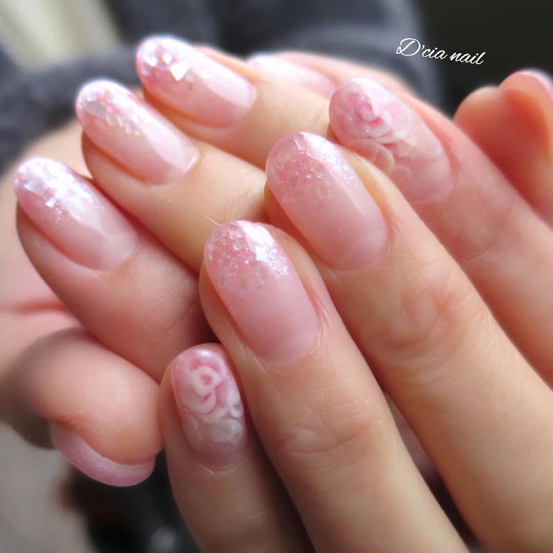 tendenze-unghie-primavera-2026-strass