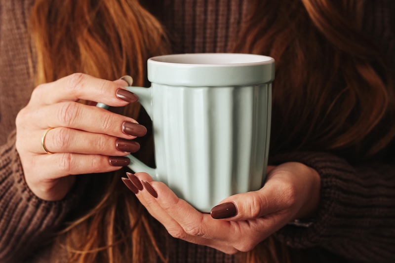 unghie-febbraio-marrone