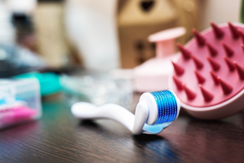 dermoroller-capelli-manuale