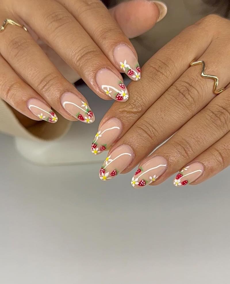 strawberry-nails-french