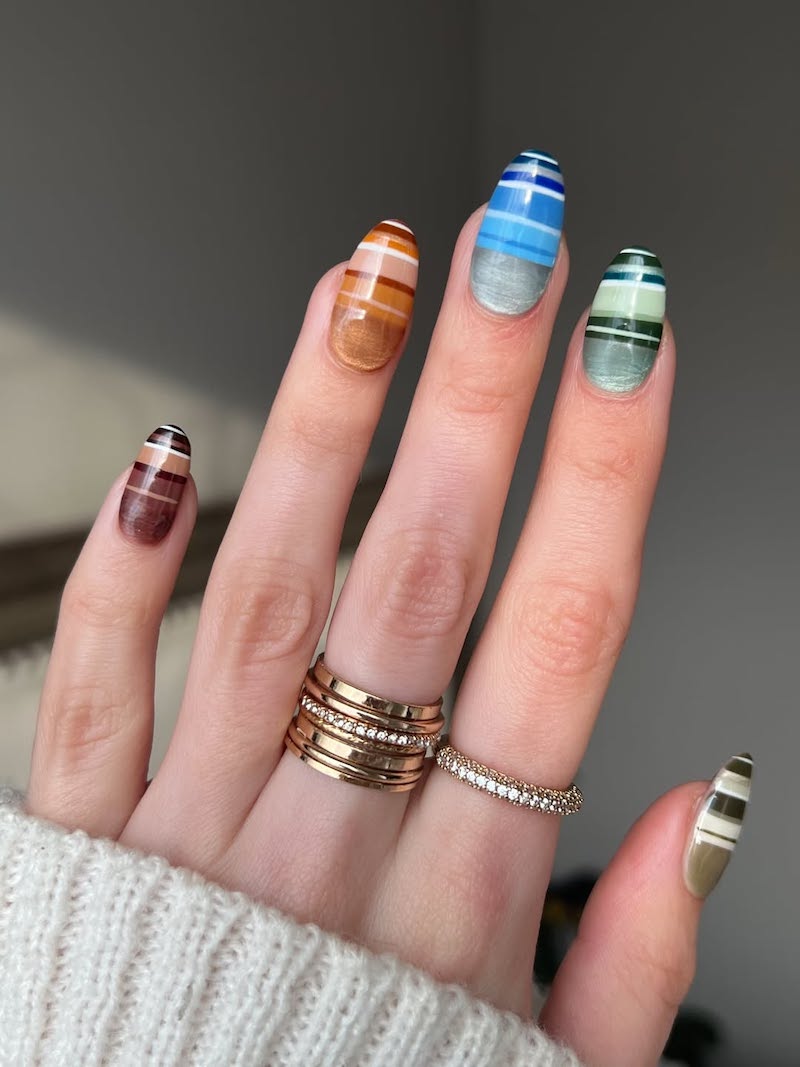 striped-nails-cat-eye