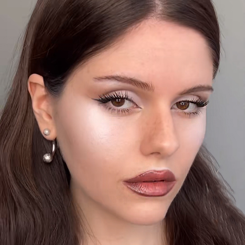 blush-bianco-tik-tok