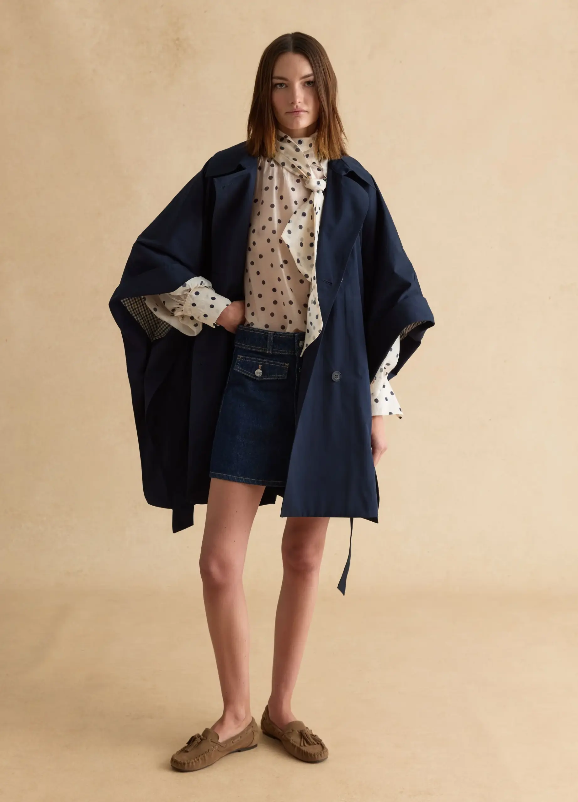 come-abbinare-trench-ovs-blu