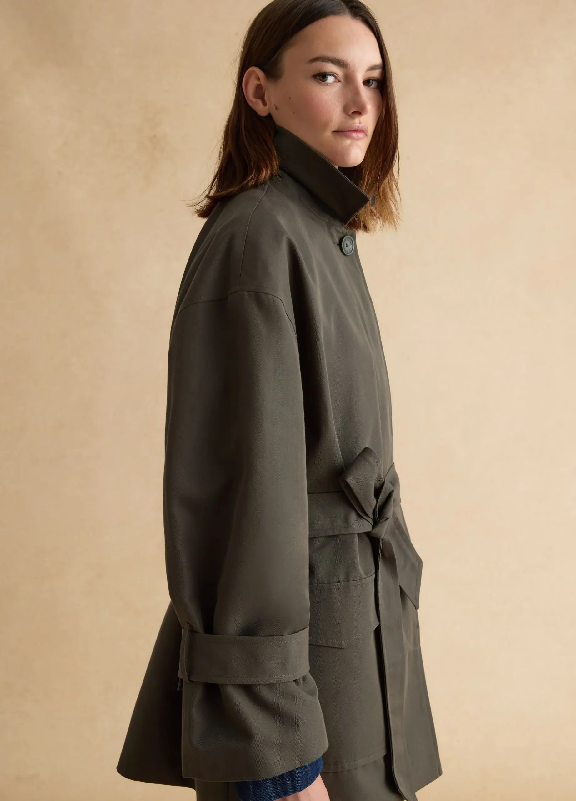 come-abbinare-trench-verde