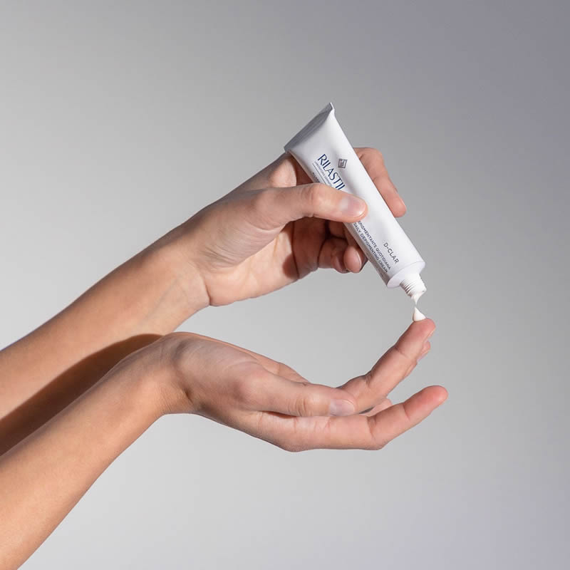 macchie-post-acne-rilastil