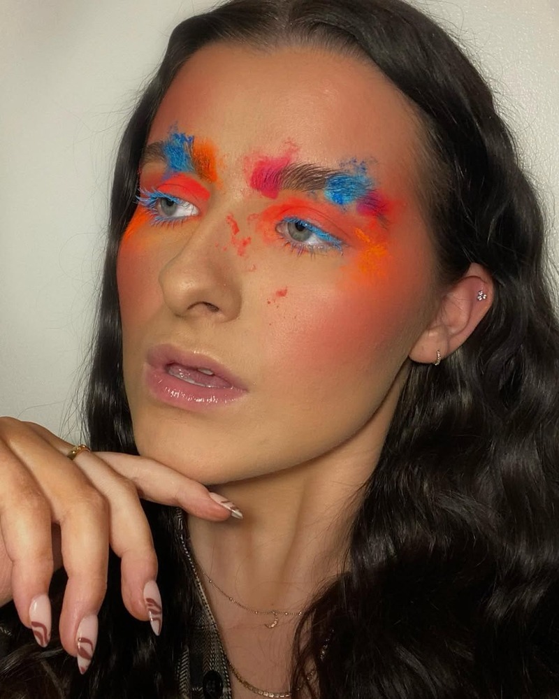 tutorial-trucco-avanguardia-colorato