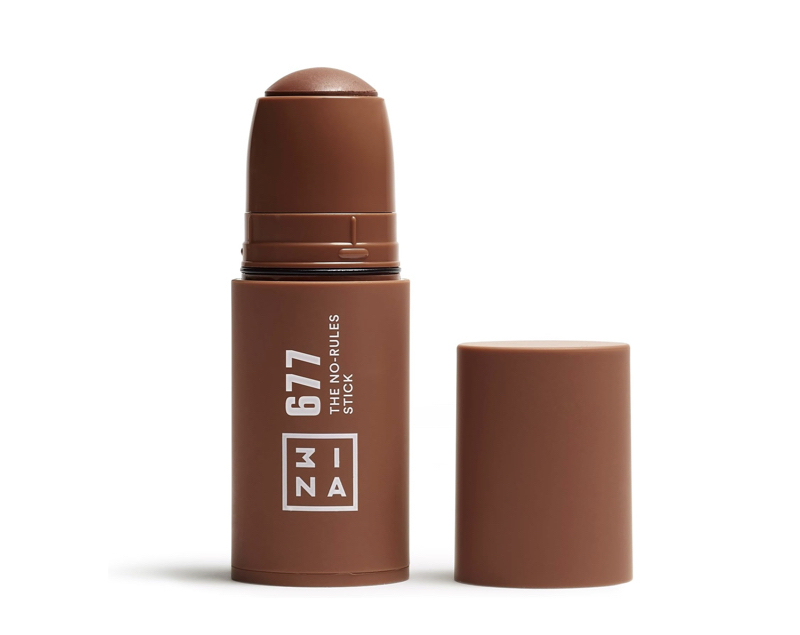come-applicare-blush-in-stick-marrone
