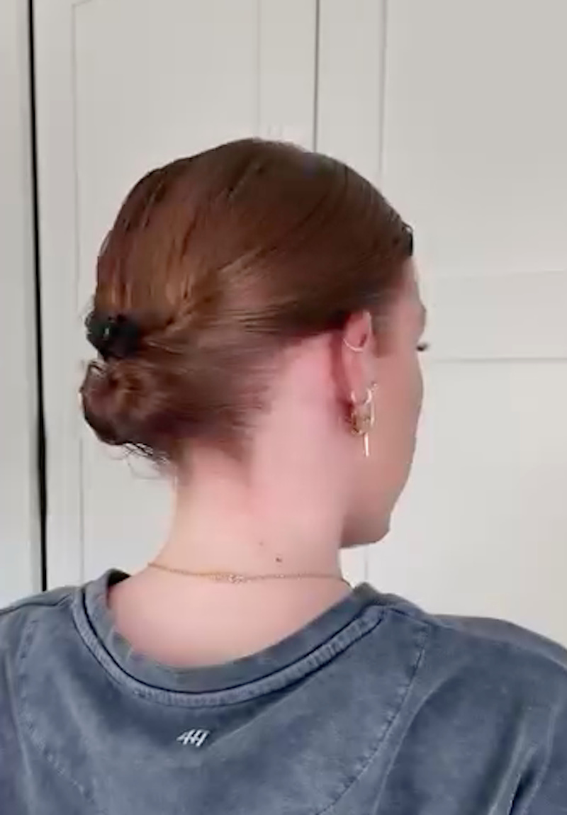 come-fare-chignon-con-caschetto-basso