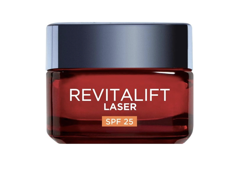 macchie-sul-viso-revitalift