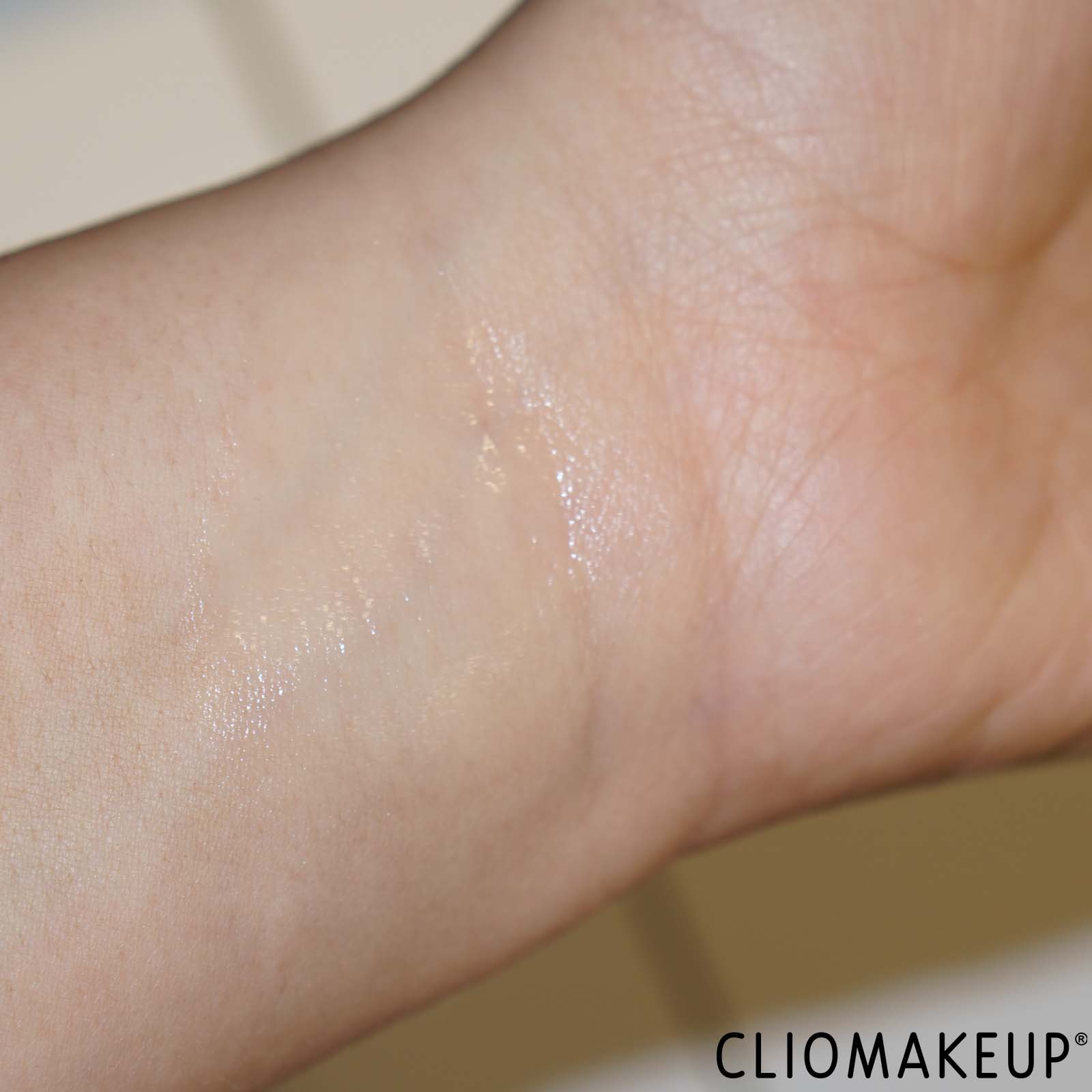 recensione-spray-capelli-loreal-swatch