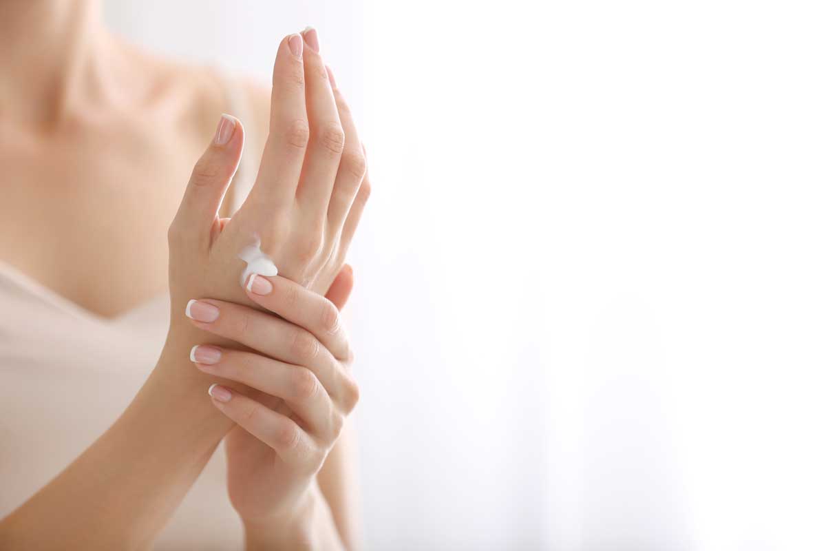 cliomakeup-creme-mani-per-l'estate-cover