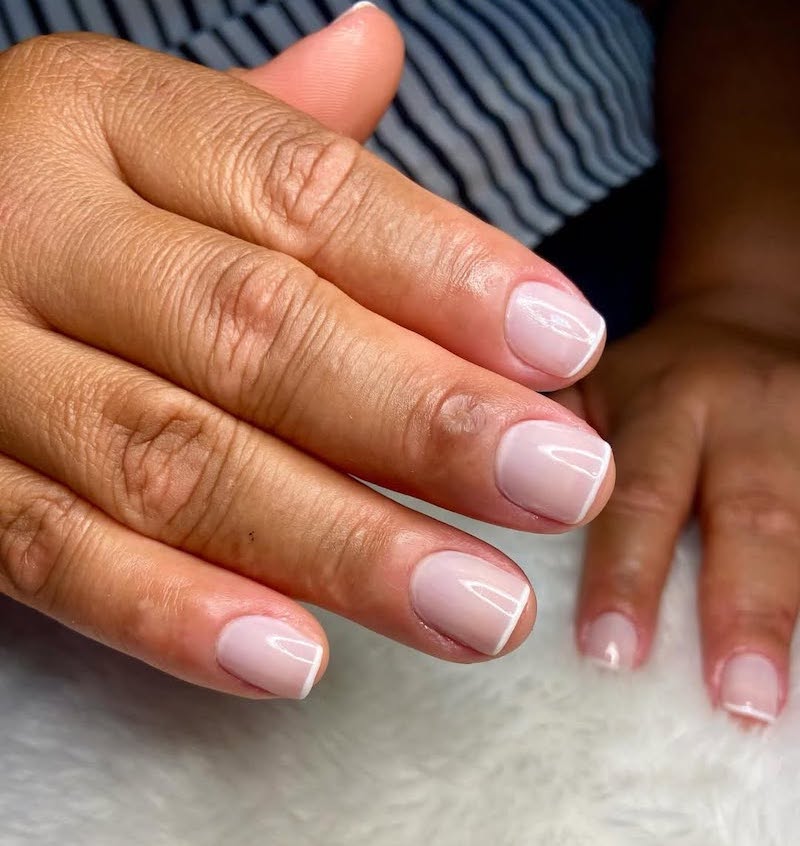 manicure-over-50-nude