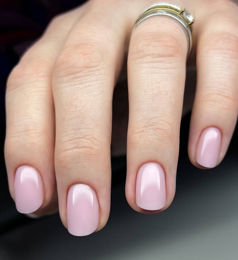 manicure-over-50-rosa
