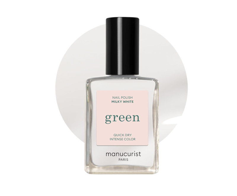 manicure-over-50-smalto-bianco