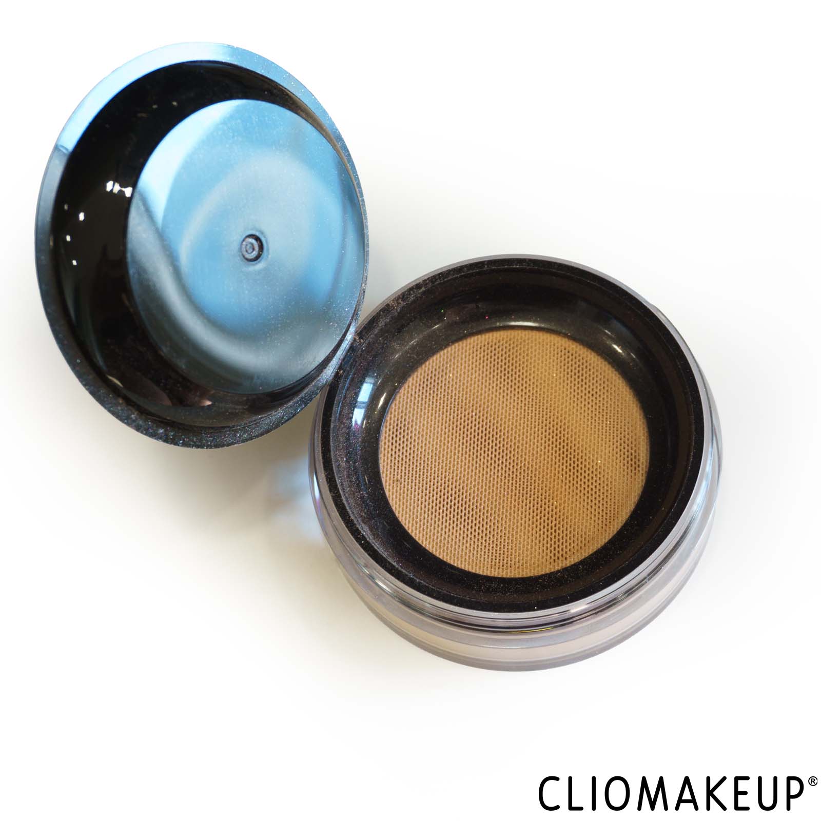 recensione-cipria-illuminante-close-up