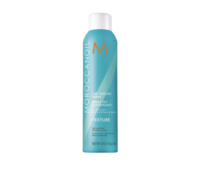 tagli-capelli-corti-estate-2026-spray