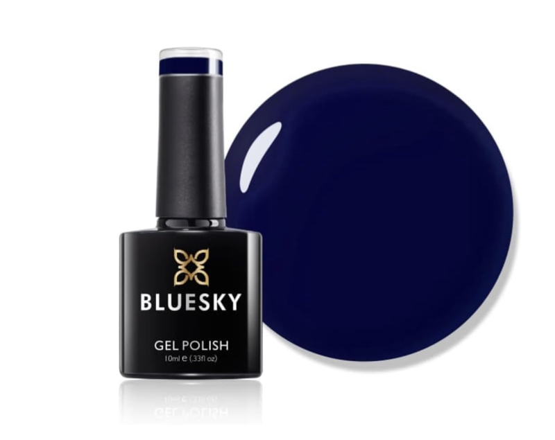 unghie-blu-oceano-smalto-blu-notte