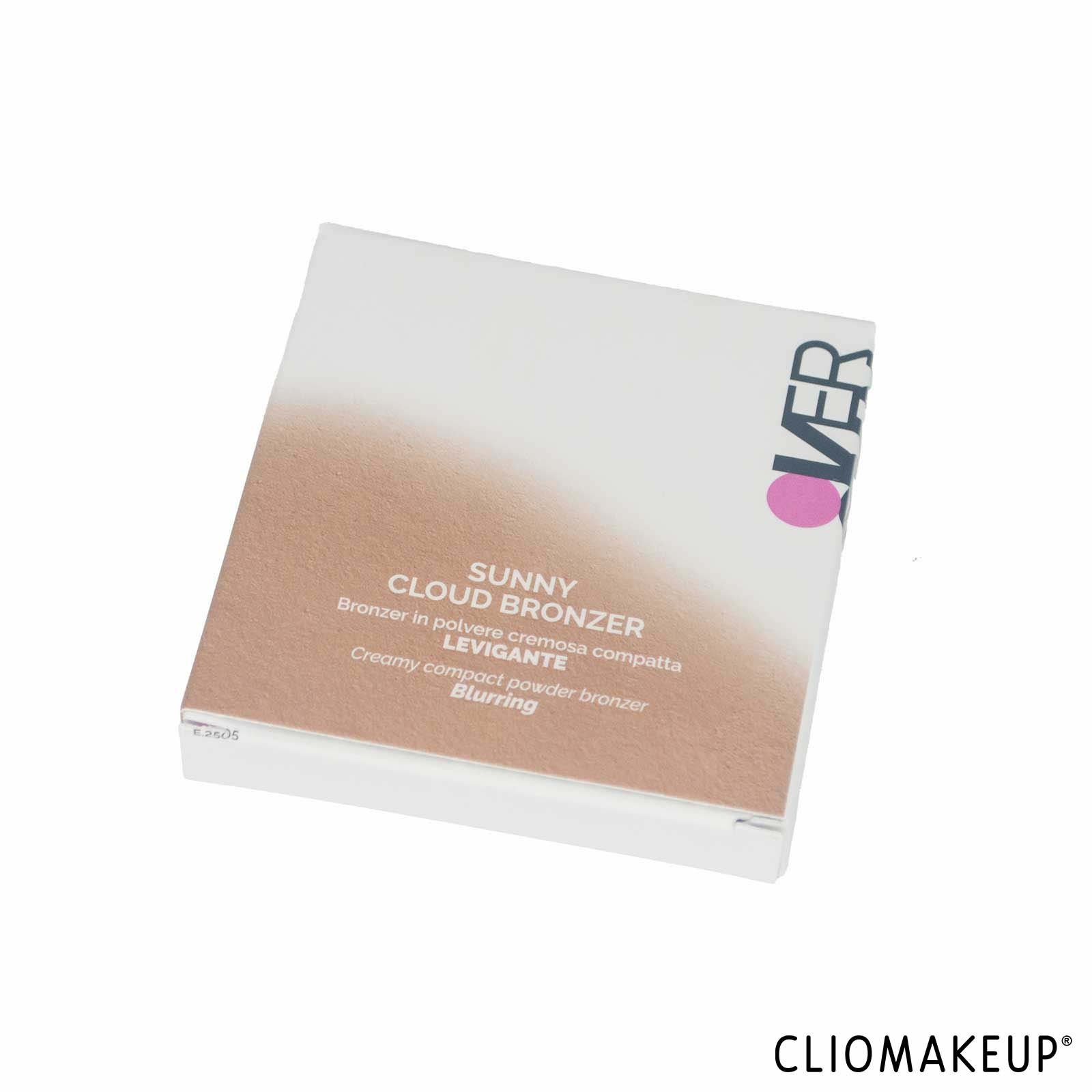 cliomakeup-recensione-bronzer-sunny-cloud-bronzer-packaging-secondario