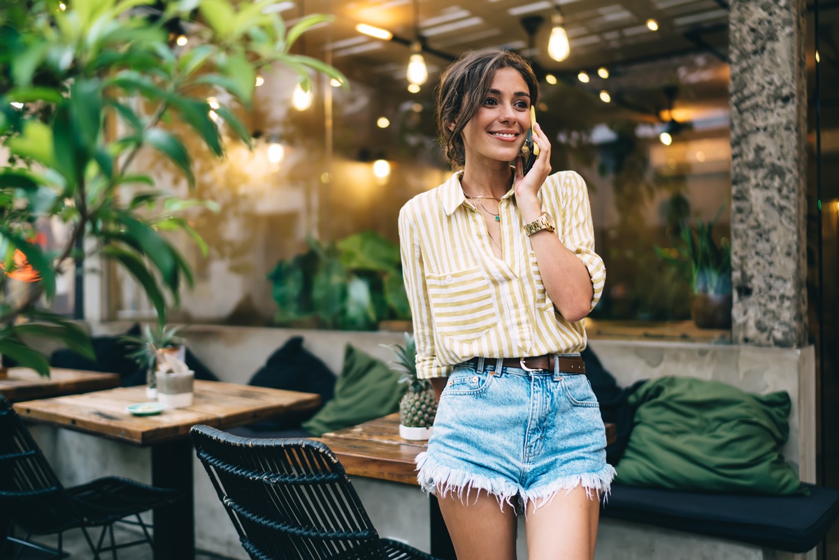 come-indossare-shorts-citta-copertina