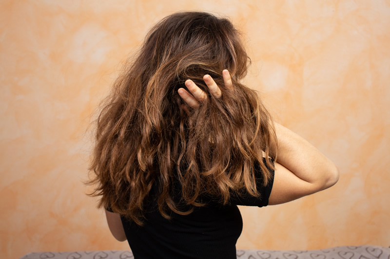 hair-slugging-secchi