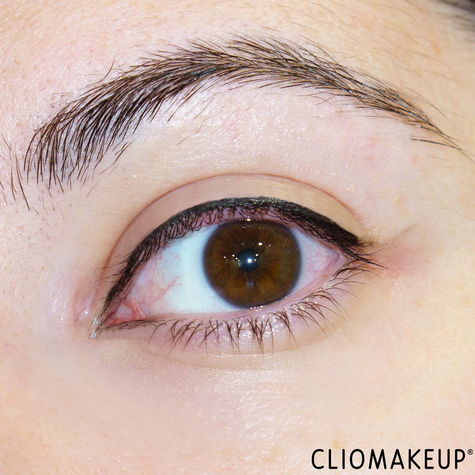 recensione-eyeliner-loreal-paris-superliner-perfect-slim-pack-infracigliare