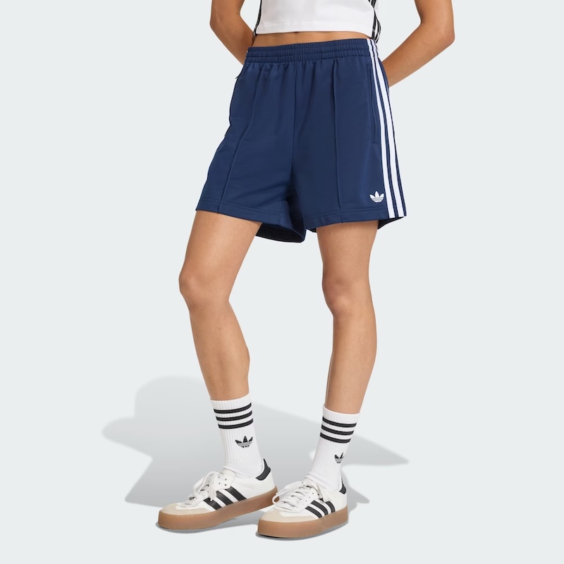cliomakeup-shorts-adidas-firebird