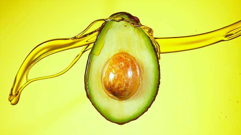 impacchi-capelli-disidratati-sole-avocado