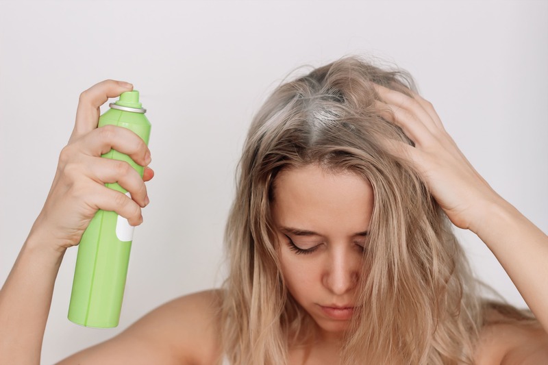 shampoo-secco-colorato-radice