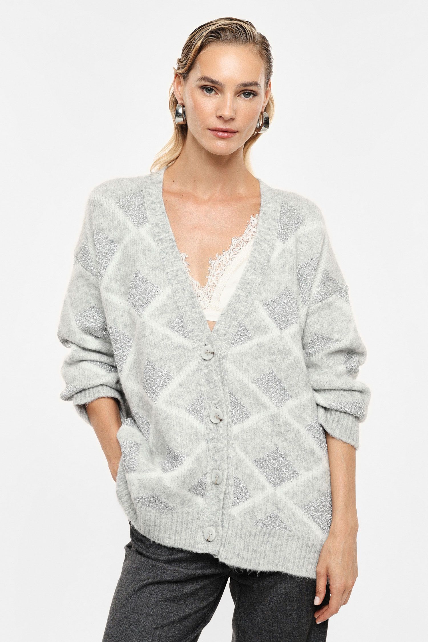 Cardigan-posto-giacca-over