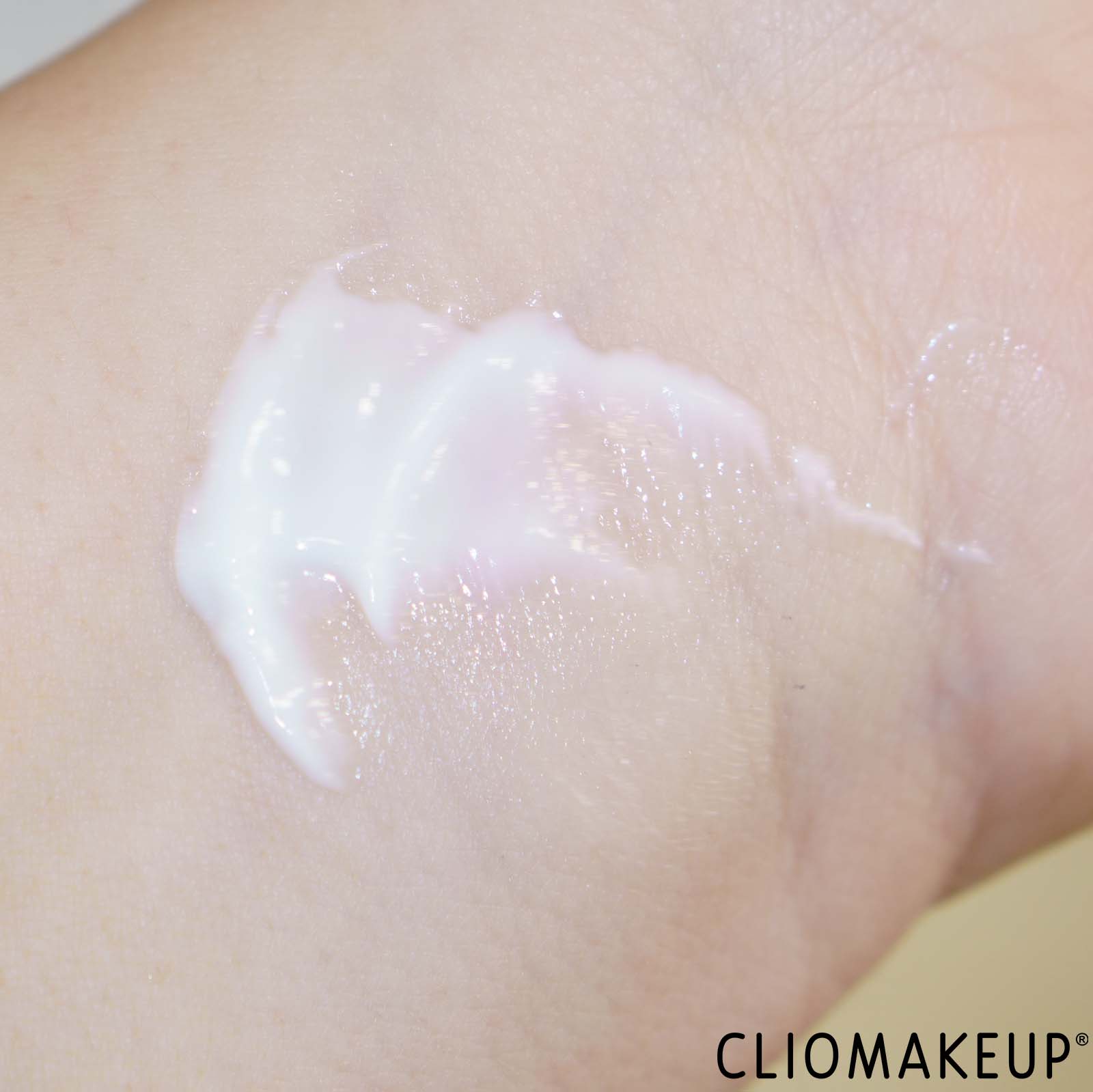 recensione-crema-viso-teaology-swatch