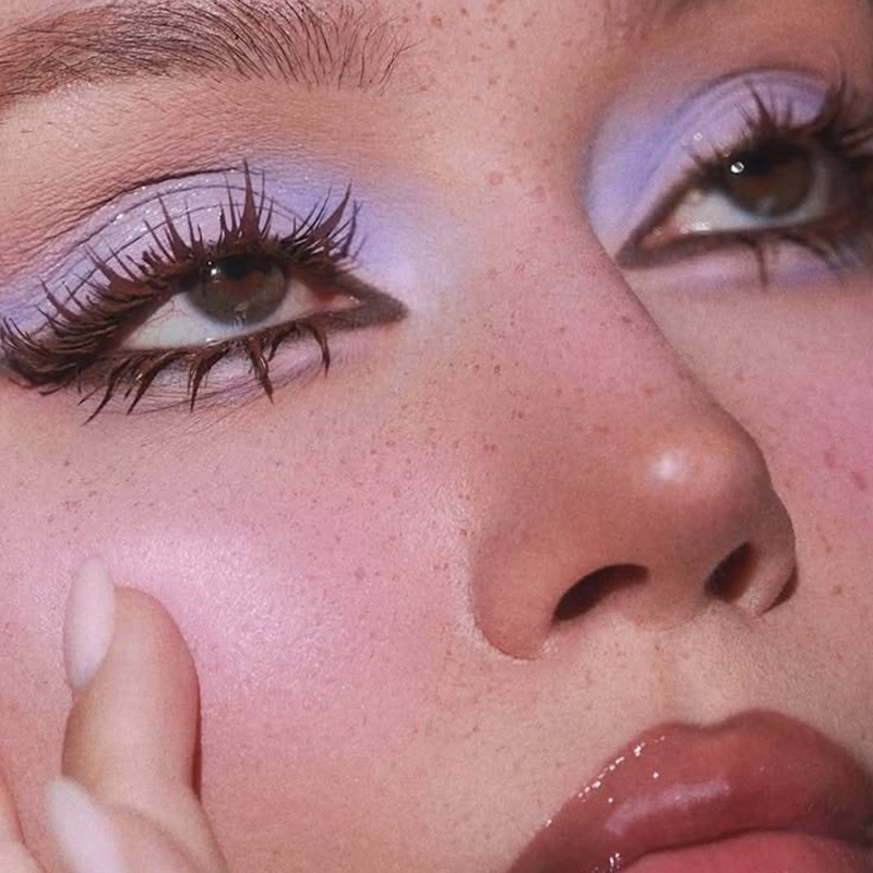 twee-makeup-OCCHI